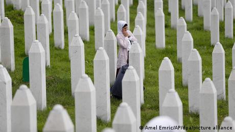 PBB Resmi Tetapkan Hari Peringatan Genosida Srebrenica
